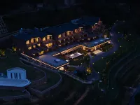 Jinyun Chunshang Yunduan Secret Resort Hotel - parking
