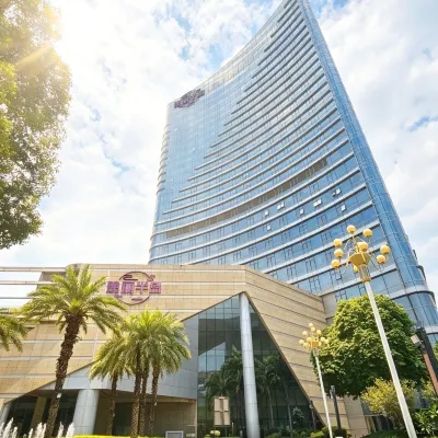 Zhangzhou Glorious Peninsula Hotel Hotels near Siyuan Square