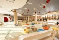 Liuding Mountain International Health & Wellness Center - Hot Springs