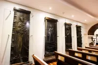 The Oriental Legazpi - gimnasio