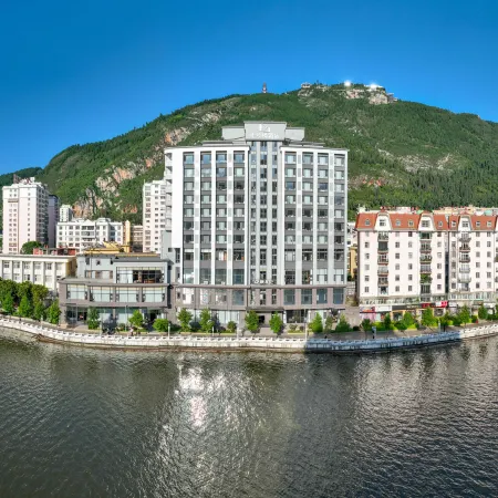 Shihaolou Hotel