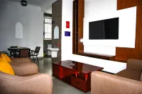 Karibu Haven Apartments - parking
