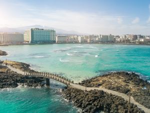 Utop Ubless Hotel Jeju Hamdeok