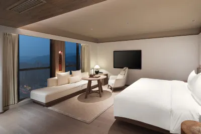 Dongjie Hotel (Chengdu University Games Sports Center Wanda Plaza) Hotel in zona CPC Chengdu Longquanyi District Committee Party School