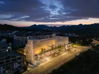 HUANG GUO SHU DUO BEI YUN SHE HOTEL