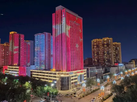 James Joyce Coffetel (Kuitun Railway Station) Отели рядом со станцией Kuitun Railway Station