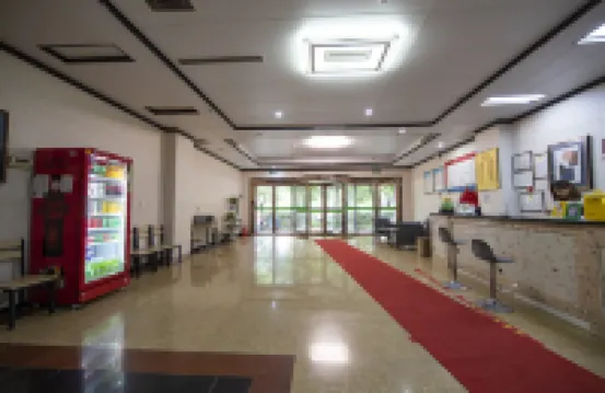Sunshine Hotel (Yuncheng Wanda Plaza Central Hospital)