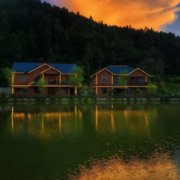 Yueqixi·Small Village Homestay (Tiantangzhai Scenic) Hotels near Tian Tang Zhai