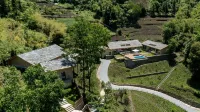 Ziyang Moon Bay Homestay