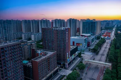 西安大学城アトゥール軽宿ホテル 西安郵電大学-外国語学部周辺のホテル