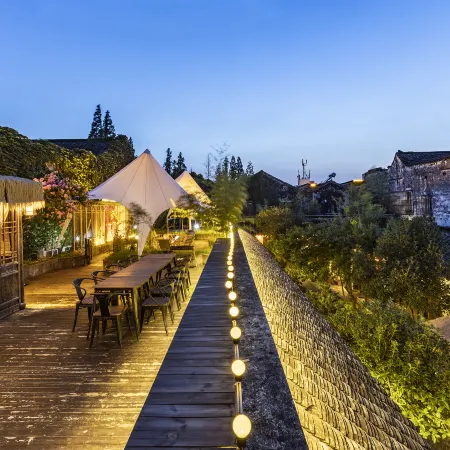 Xitang YiZhao Yixi Huayuan Resort Hotel