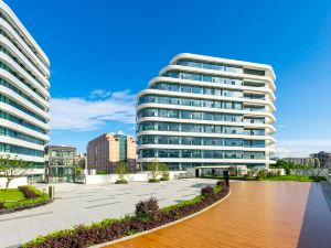 Xingdao Lake View Hotel (Zhaoqing Qixingyan Scenic Area)