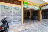 게스트 하우스 타만 사리 샤리아 Game PC Pekanbaru (Service Rakit Film Software Etc) 주변 호텔