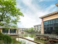 Haibo Resort Hotels near Tonglu Railway Station