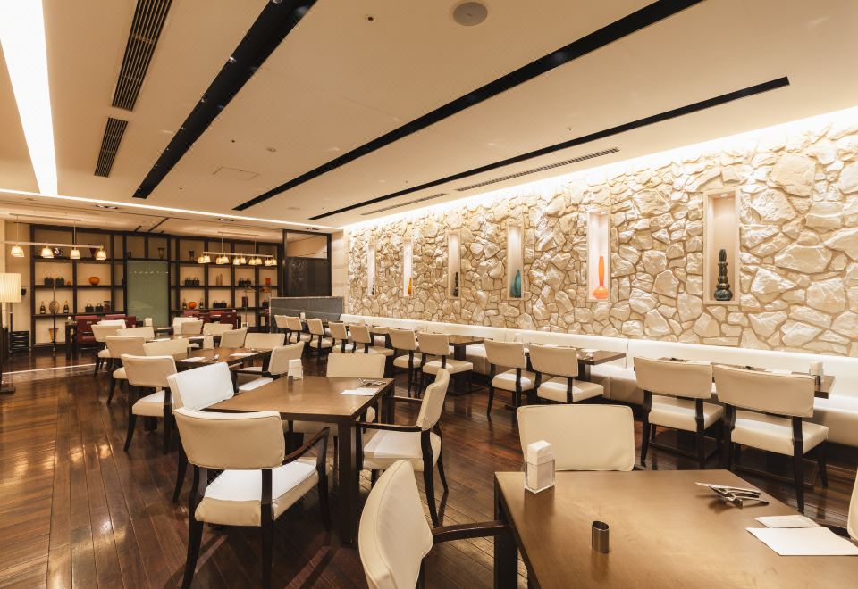 호텔 선루트 플라자 신주쿠 로비