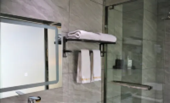 如家派柏·雲飯店（南丹汽車站店）