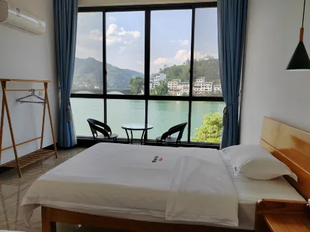 Bama Dream Lake Homestay