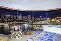 Angela·Angel High-rise River View Homestay (Jiefangbei Hongyadong Branch, Chongqing)