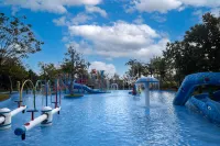 Wanning Riyuewan Shangyi Seaview Surf Apartment