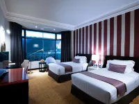 Holiday Palace