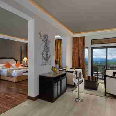 Earl's Regency Hotel Rooms