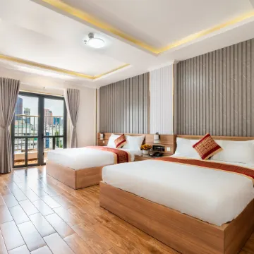 Luna Hotel Saigon Center Отели рядом с достопримечательностью «Район 1»