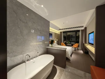 Ya'an Hotel (Congjiang Branch) Отели рядом с достопримечательностью «Сяо Хуан-Сун»