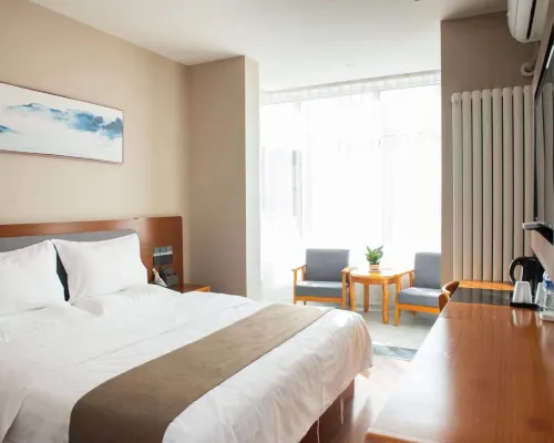 Home Inn Huayi (Linyi Lanling Yucai Road) فنادق في لانلينغ