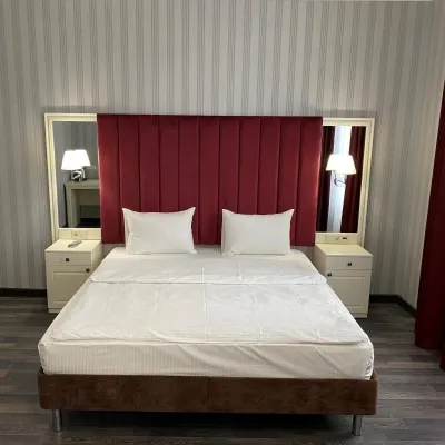 Lemar Hotel