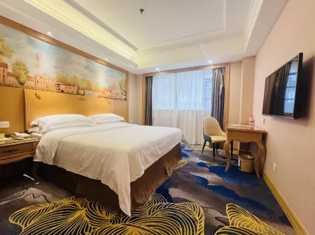 Vienna Hotel (Shenzhen Nanyou Clothing City Nanguang Metro Station)