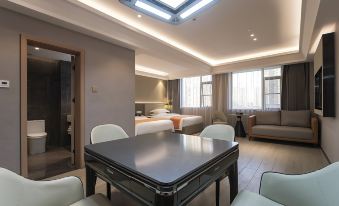 Borrman Hotel(Huaihua Hexi Ziyuan)