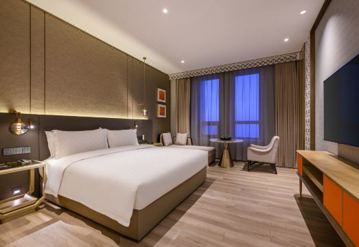 그랜드 머큐어의 현대적인 로비