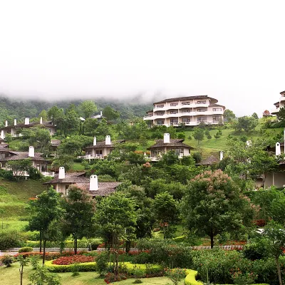 Imperial Phukaew Hill Resort Hotels near Wat Khaem Son