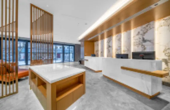 이팅 호텔 (장한로 보행자 거리 연합병원 지점)