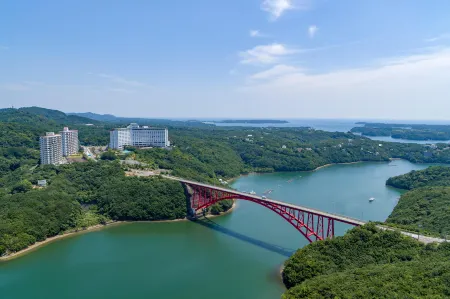 Grand Mercure Ise-Shima Resort & Spa Отели рядом со станцией Shima-isobe Railway Station