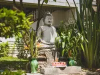 Cambodian Country Club Hotels near Phnom Penh International Airport