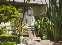 Cambodian Country Club Hotels in Sangkat Tuek Thla