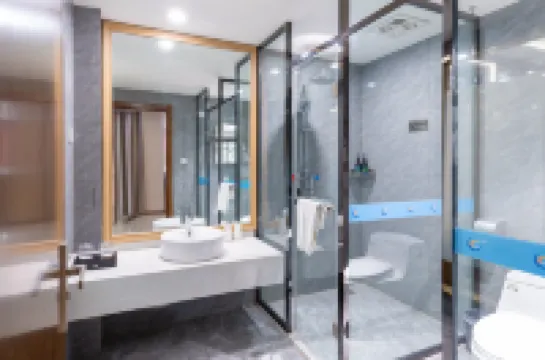 自貢鳳鳴インターナショナルホテル