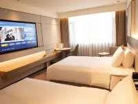 Fuli Hotel (Huangshi Avenue Clock Tower Pedestrian Street) Hotels in Huangshi