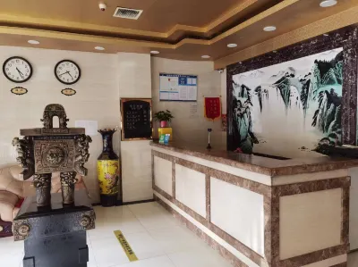Chifeng Wolong Bay Hotel