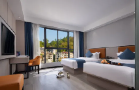 雲端酒店（鳳凰古城景區鳳凰大橋店）