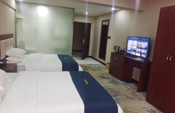 六盤水迎銀酒店