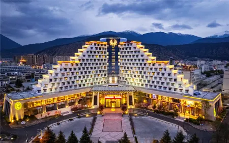 V-CONTINENT Nyingchi Hotel Отели в г. Нюинтри