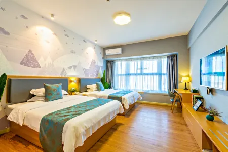 Yuyueju Parent-child Apartment