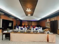 The Hub Erawan Resort - Aamiainen