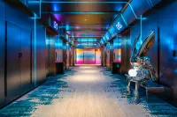 Xiyue Boutique E-sports Hotel (Yunnan University of Finance and Economics Wancai City)