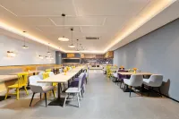 Campanile Hotel（Harbin Central Street Sophia Church Hotel) - Breakfast