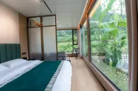 LUCIGOGO Luxi Valley White Deer Private Soup Tent Camp