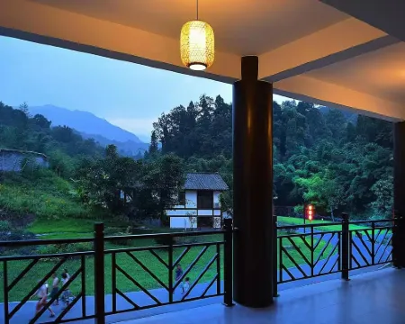Mufu Leisure Mountian Resort Hotels in Muchuan
