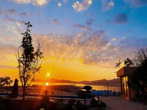 Suanshiliu Art Homestay